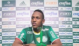 Barcelona estuda antecipar contratação de Yerri Mina, do Palmeiras