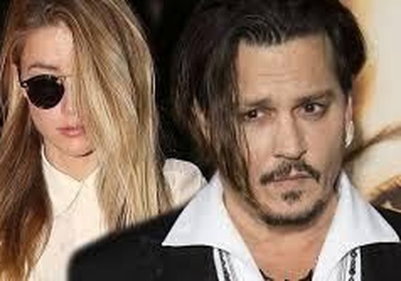 Amber Heard desabafa sobre agressão sofrida pelo ex-marido, Johnny Depp