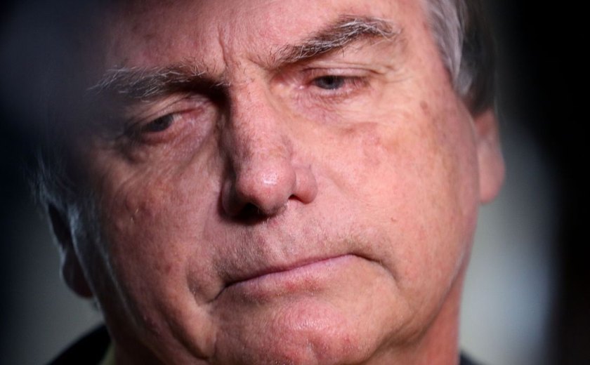 Maioria do TSE mantém decisão que declarou Bolsonaro inelegível