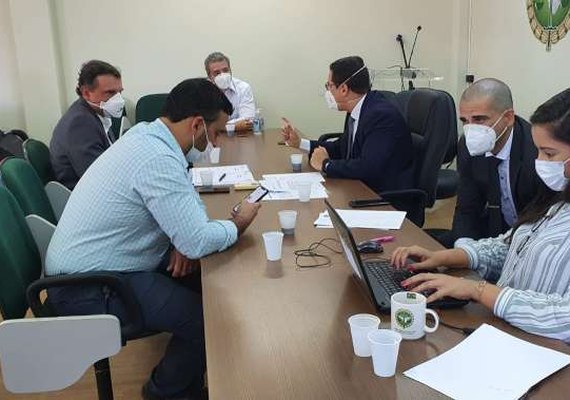 Defensoria Pública se reúne com representantes da Saúde