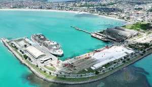 Marinha do Brasil realiza exercícios em Maceió