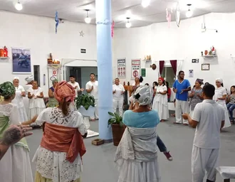 Eleitores de religiões afro se sentem invisíveis em campanha eleitoral