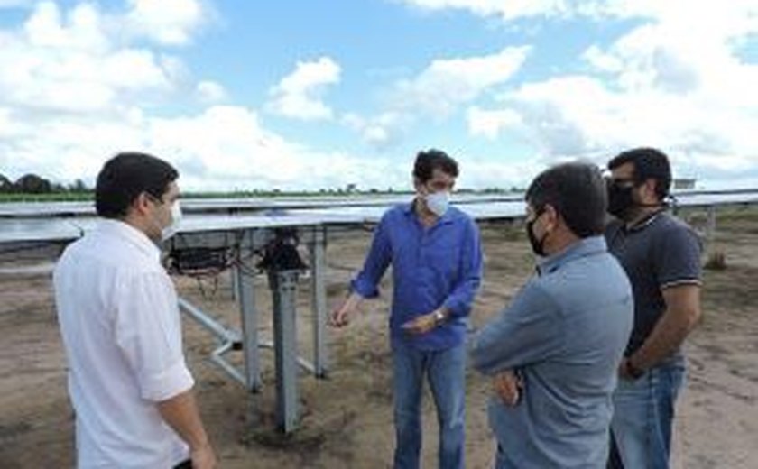 Casal vai consumir energia solar produzida em duas miniusinas do litoral Sul