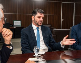 Presidente do TRE/AL recebe novo superintendente da Polícia Federal em Alagoas