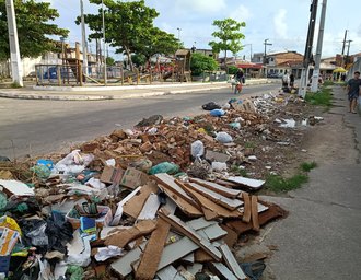 Defensoria Pública de Alagoas cobra da Prefeitura de Maceió coleta de lixo acumulado
