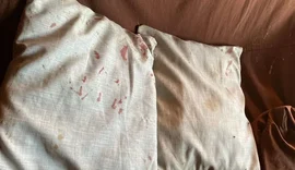 Mulher esgana namorada até a morte e diz que “tentou tirar espíritos”