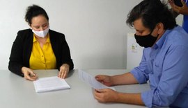 Arapiraca : vice diz que Teófilo está 17 dias ausente e protocola ação na Câmara