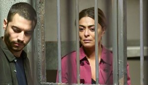 'A Dona do Pedaço': A prisão de Maria da Paz após flagra da filha com marido