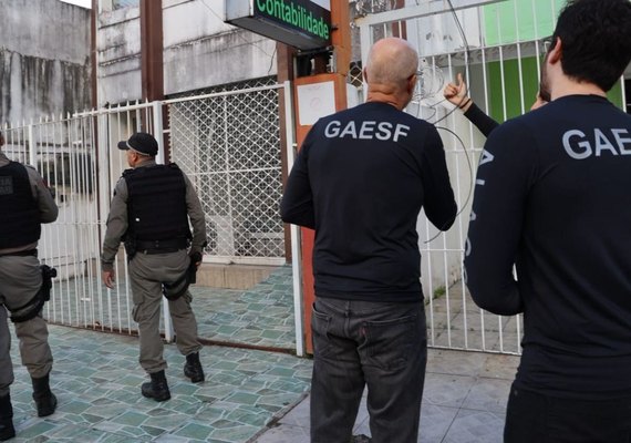 Gaesf cumpre mandados de busca e apreensão contra Orcrim suspeita de fraudes fiscais e societárias e falsificação de documentos em Maceió e Arapiraca