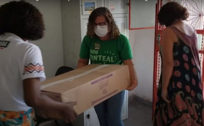 Sinteal realiza entrega de donativos da campanha para vítimas das enchentes