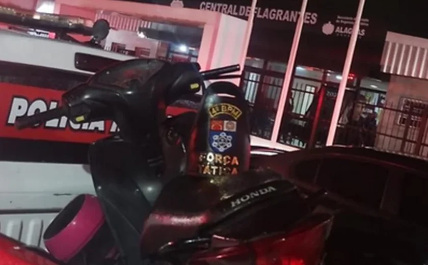 Moto roubada é encontrada sendo desmontada no Tabuleiro