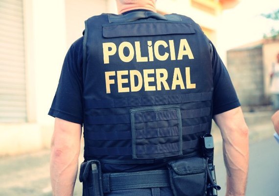 Polícia Federal em Alagoas deflagra operação para reprimir tráfico de drogas via postal