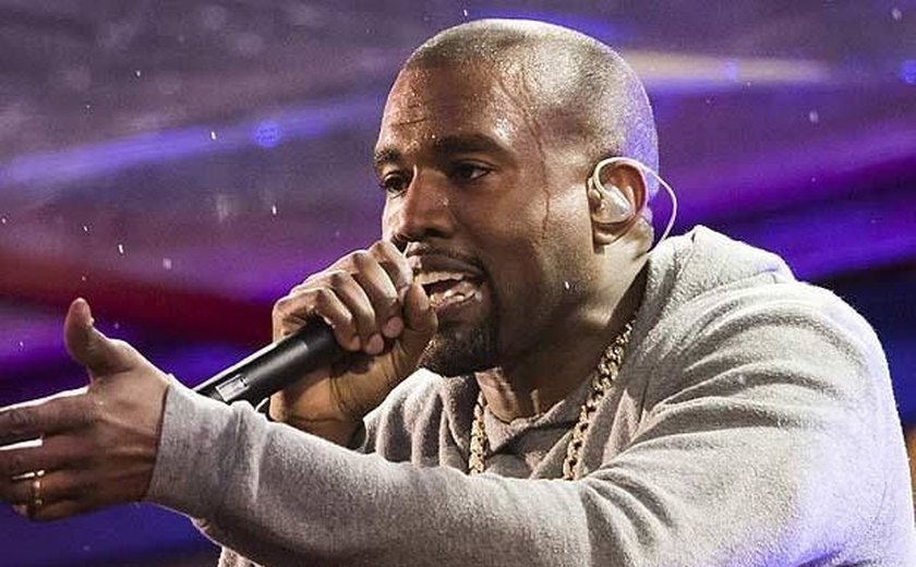 Top 10! Kanye West é o cantor mais rico da música internacional em 2021