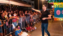 Prefeito JHC prestigia apresentações de quadrilhas no Tabuleiro e destaca resgate das tradições