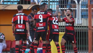 Flamengo vence o Madureira e pega o Vasco na semifinal