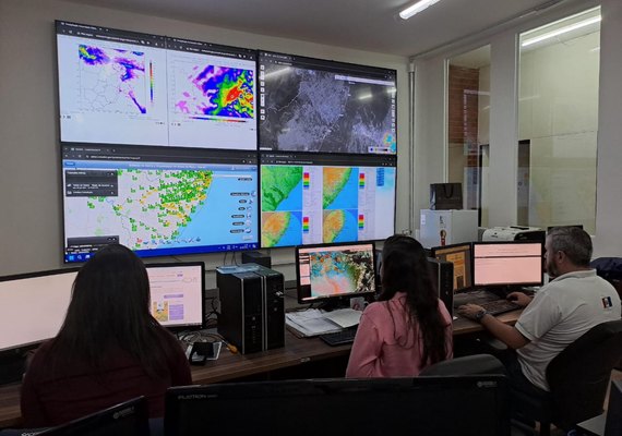 Alagoas vai amanhecer com nebulosidade variável e chuva nesta segunda-feira (19)