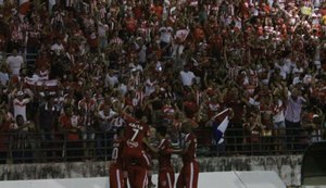 CRB vence Goiás no Estádio Rei Pelé e fica perto da permanência na Série B