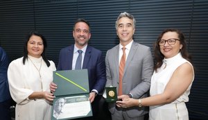 Alagoas recebe o Prêmio Darcy Ribeiro de Educação 2023 em Brasília