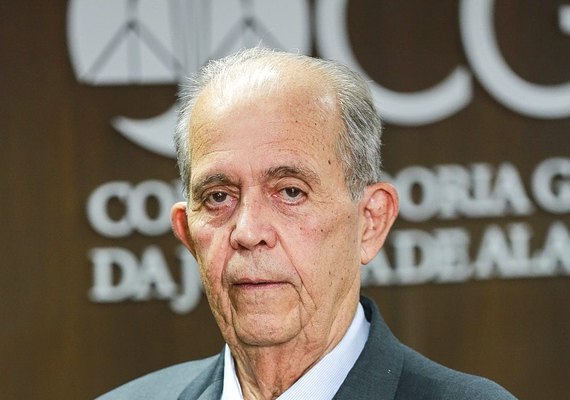 De Rio Largo ao TJAL: os 10 anos de desembargo de Celyrio Adamastor