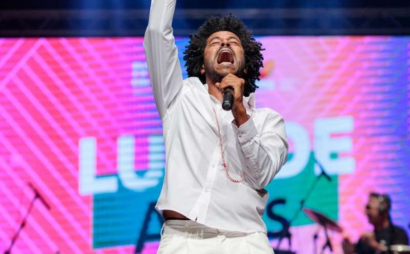 Luiz de Assis é o grande vencedor do IV Festival de Música Popular Em Cantos de Alagoas