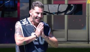 Henri Castelli passa por hidratação intensa e novos exames, após passar mal pela segunda vez no 'BBB 26'