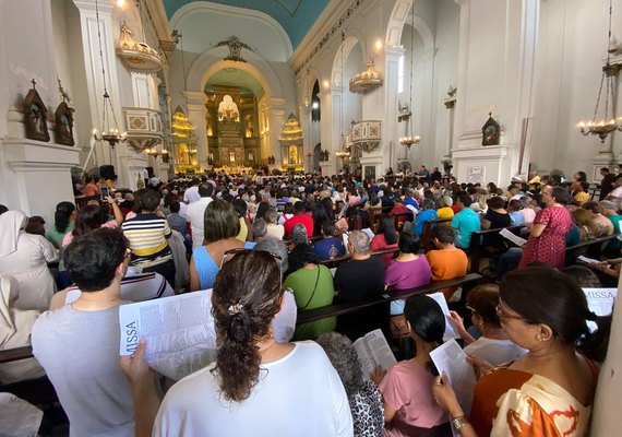 Procissão em honra à Nossa Senhora dos Prazeres acontece nesta terça (27)