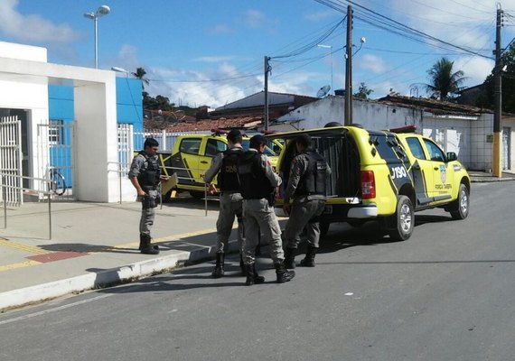 Homem morre em troca de tiros com policiais em São Luís do Quitunde