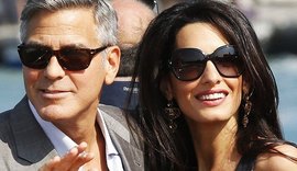 Mãe de George Clooney revela sexo dos gêmeos que Amal espera
