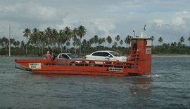 Balsa entre Porto de Pedras e Japaratinga continua um problema