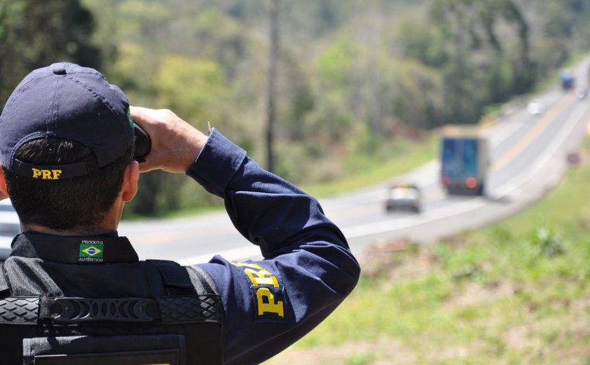 PRF flagra 9 condutores embriagados durante feriadão em rodovias federais em AL