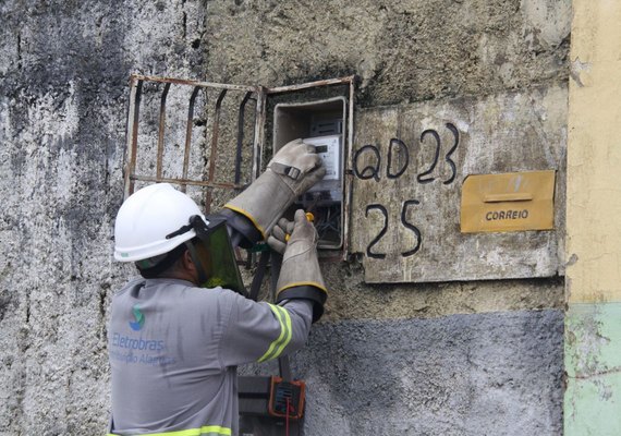 Eletrobras autua 80 estabelecimentos em megaoperação contra furto de energia