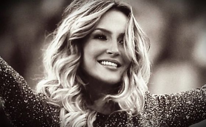 Claudia Leitte solta o verbo: 'Eu sou eu mesma e que se lasque'