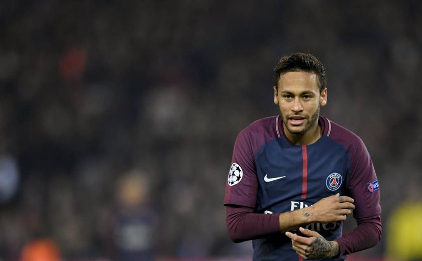 Com problemas na coxa, Neymar não é relacionado para jogo do PSG