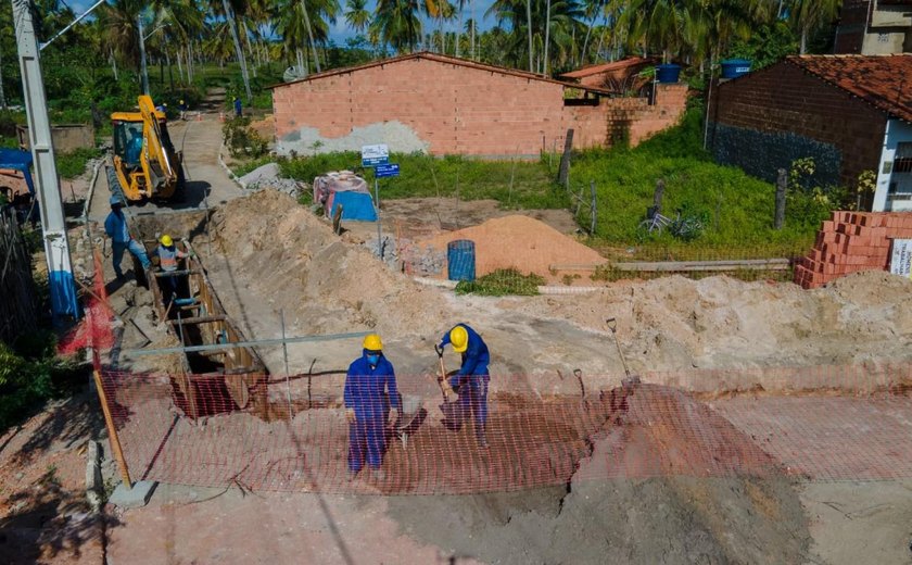 Projeto Estrutura Alagoas leva saneamento para municípios do Litoral Norte