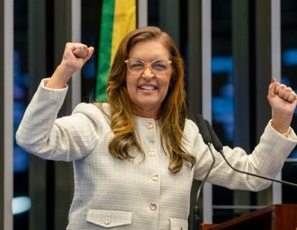 Agora é lei: projeto da Dra Eudócia cria marco regulatório para vacina contra o câncer no Brasil