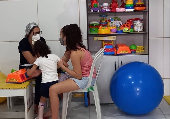 'Crianças com microcefalia têm dificuldades para acompanhamento'