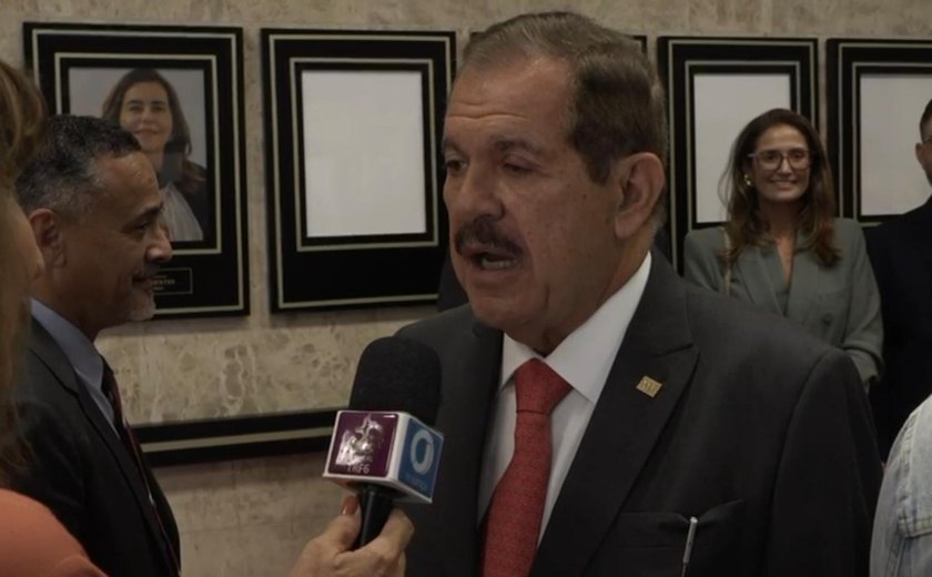 Ministro Humberto Martins destaca atuação da primeira presidente do Tribunal em cerimônia do TRF6 em Belo Horizonte