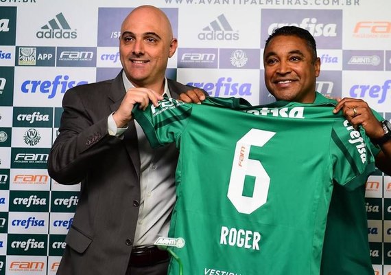 Após recusas, Roger Machado chega ao Palmeiras prometendo títulos