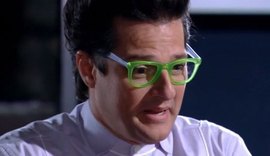 ‘Fina Estampa’: Crô entrega Tereza Cristina para a polícia