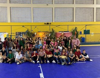 Alunos de projetos esportivos participam de festa de São João especial