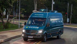 Com agência móvel, cooperativa visita MEIs oferecendo educação financeira