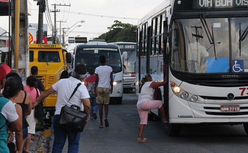 Nenhuma cidade tem frota de ônibus totalmente adaptada em Alagoas