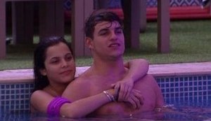 Gêmeos garantem nudes, funk e muita paquera em primeira noite do BBB17