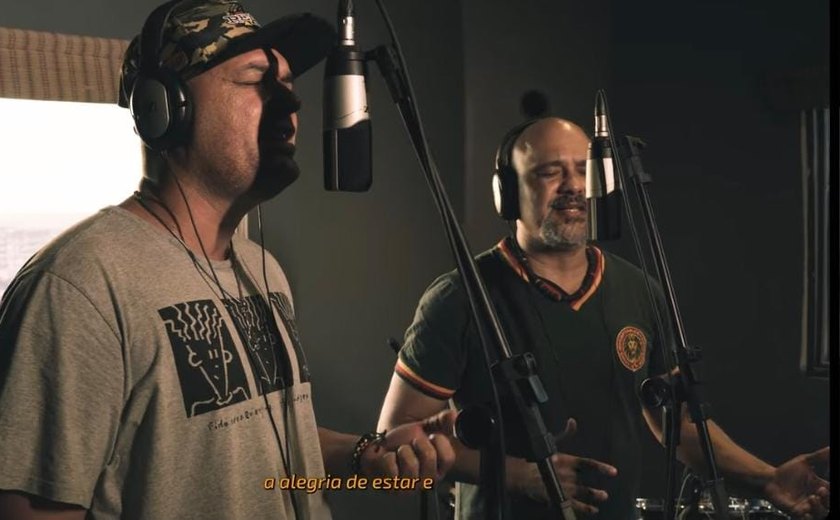 Nação Palmares e Adão Negro lançam clipe da canção 'Um Dia Por Vez'