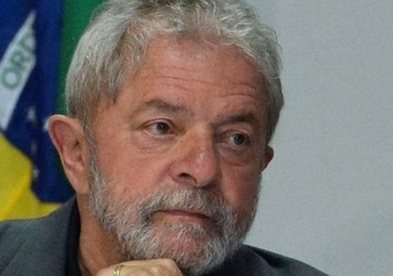 Ex-presidente Lula presta solidariedade às famílias das vítimas de acidente