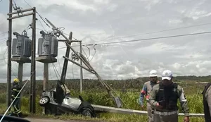 Motorista de 29 anos morre após impacto violento contra poste na Barra de São Miguel