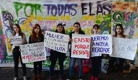 Cresce percentual de mulheres que relatam medo de ser estupradas