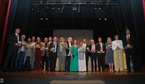 Homenagens a Penedo e ao Dr. Hélio Lopes marcam entrega do Prêmio Selma Brito