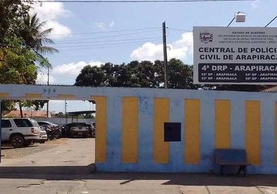 Briga entre duas mulheres acaba com uma ferida com garrafa quebrada
