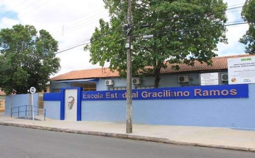 Escola Graciliano Ramos oferta Ensino Médio Profissionalizante para Palmeira
